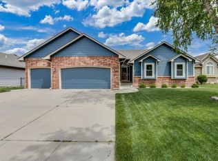 2308 N Brandon Cir, Wichita, KS 67226