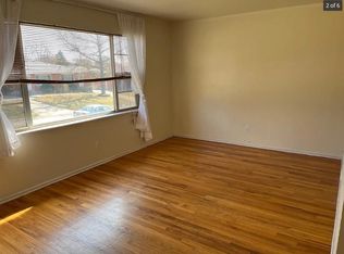 10215 Marble Arch Ln #D, Saint Louis, MO 63123