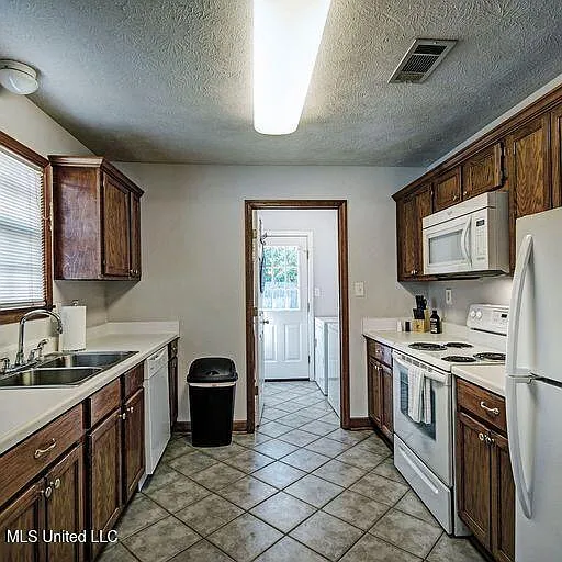 317 Peach Orchard Dr — Photo 6