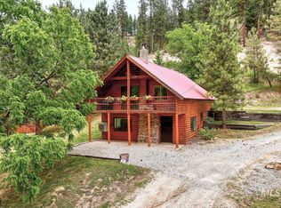 10 Crick Rd, Garden Valley, ID 83622