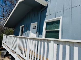 1303 Randall Rd, Lawrence, KS 66049