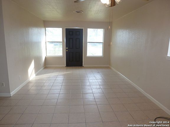 5th image of 111 Creath Pl