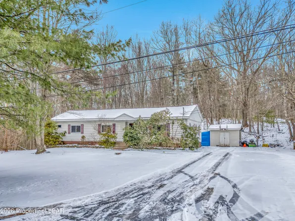 339 Follies Rd, Dallas, PA 18612