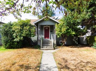 8341 26th Ave NW, Seattle, WA 98117