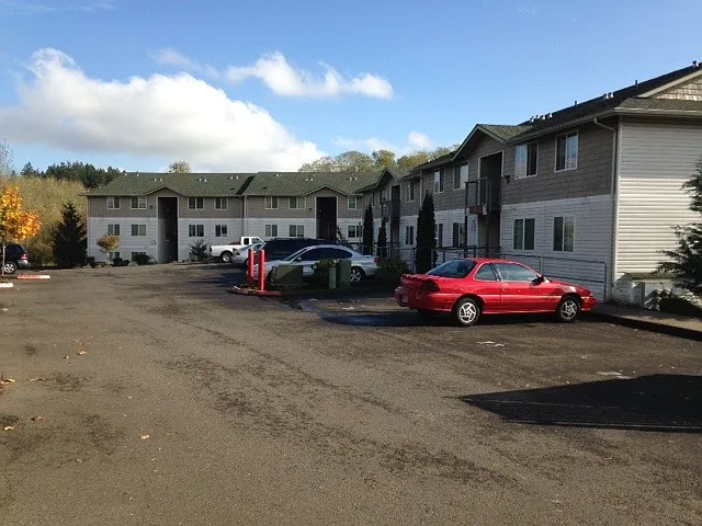 Vineyard Apartments — Photo 27