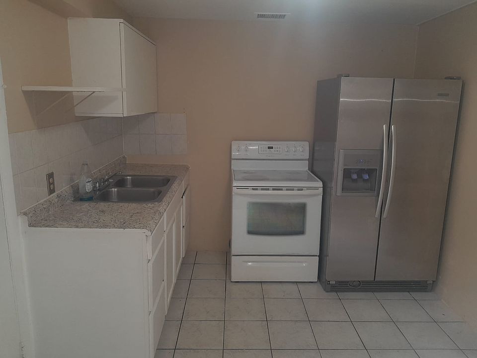 1st image of 3628 SW 6th St #1