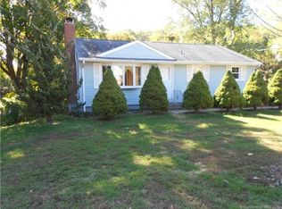 40 Parker Farms Rd, Wallingford, CT 06492