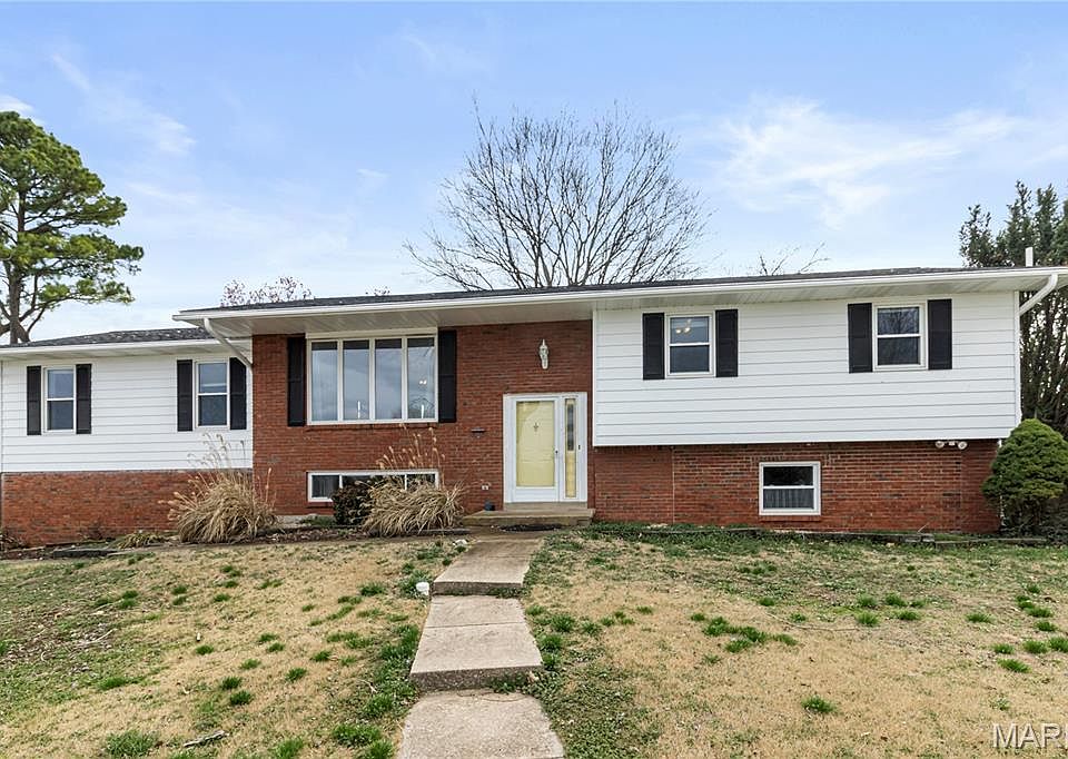 1st image of 3644 Crestview Dr