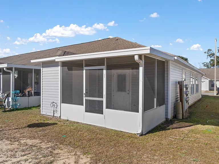 4454 Nobility Ct — Photo 8
