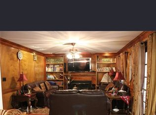 371 Sarah Ln, Lawrenceville, GA 30046
