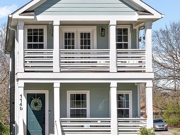 2nd image of 114 N Poole St #B