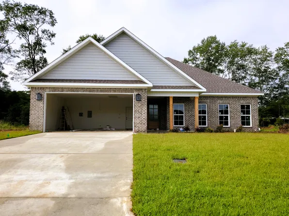 225 Masters Cir, Enterprise, AL 36330