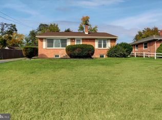 1802 Willow Rd, Carlisle, PA 17013