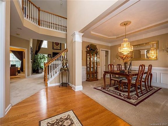 2nd image of 10231 Glenburn Ln
