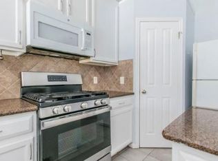 8108 Miller Falls Dr, Round Rock, TX 78681