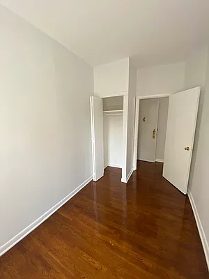 Rented by Oxford Property Group | media 25