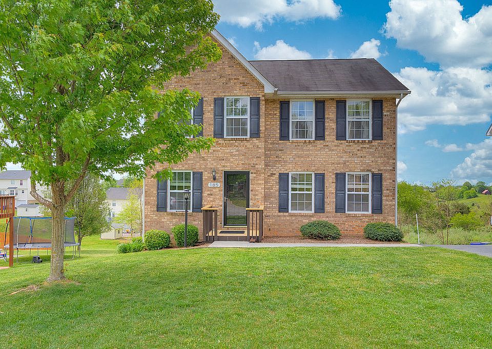 1st image of 185 Sage Ln