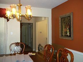 1st image of 145 Brookhollow Dr