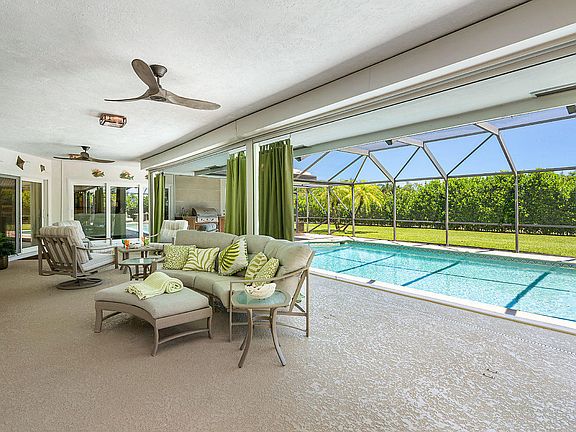 5th image of 350 Glenbrook Dr