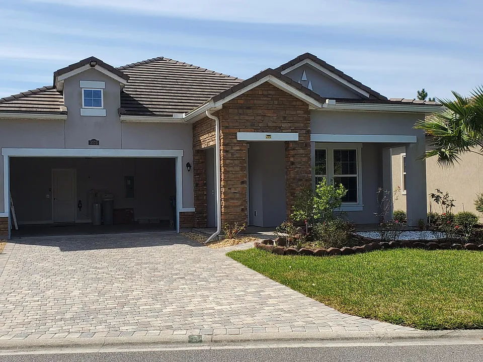 3173 Montilla Dr