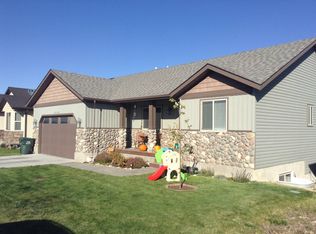 3712 Enfield Ave, Elko, NV 89801