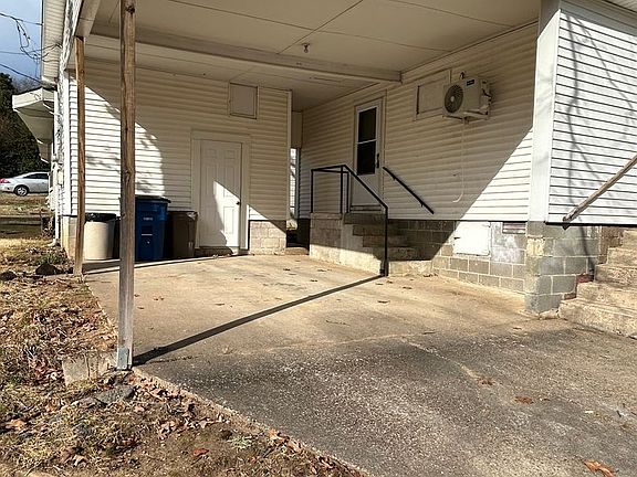 3rd image of 5401 Allen St