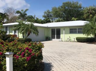 7 Country Club Cir, Tequesta, FL 33469