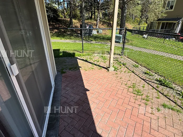 3020 Albacore Cir #B10 — Photo 40