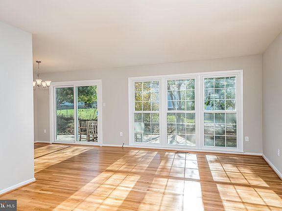 3rd image of 8341 Carnegie Dr
