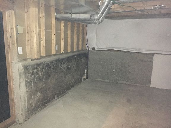 2nd image of 112 Rock Bridge Ct