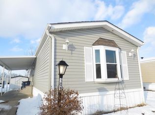 608 Randal Rd, Pataskala, OH 43062