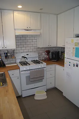 Rented by Douglas Elliman | media 22