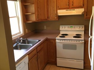 10215 E Carter Rd, Traverse City, MI 49684