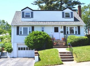 128 Passaic Ave, Hasbrouck Heights, NJ 07604