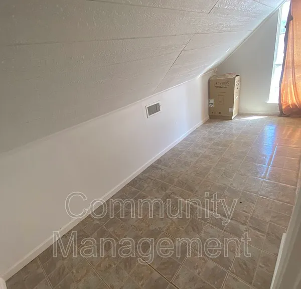 18819 Greenwell Springs Rd #D4 — Photo 16