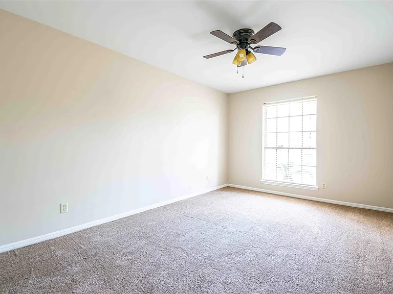2626 Palo Pinto Dr — Photo 19