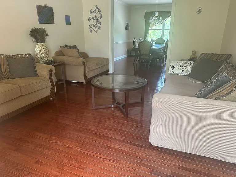 2 Old Mill Ct — Photo 10