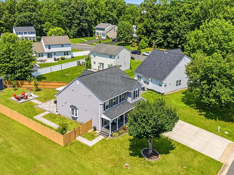 13922 Rutgers Ct — Photo 63