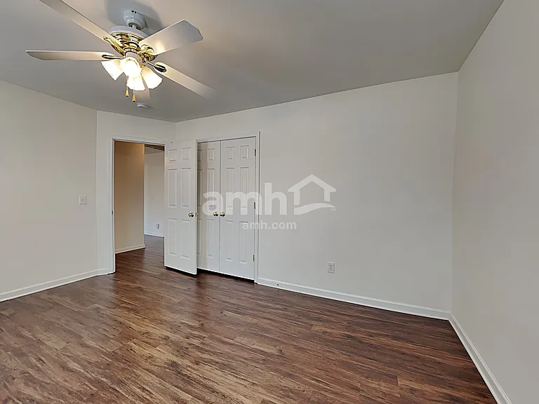 1843 Longmont Dr — Photo 16