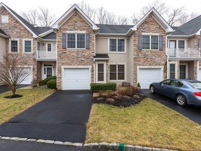 40 Amber Dr, Old Bridge, NJ, 08857