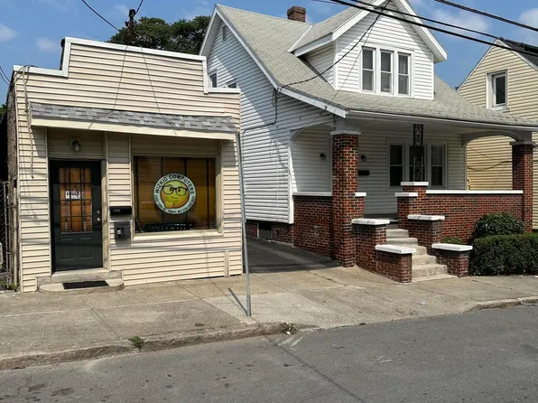 2303-2305 15th Street, Troy, NY 12180