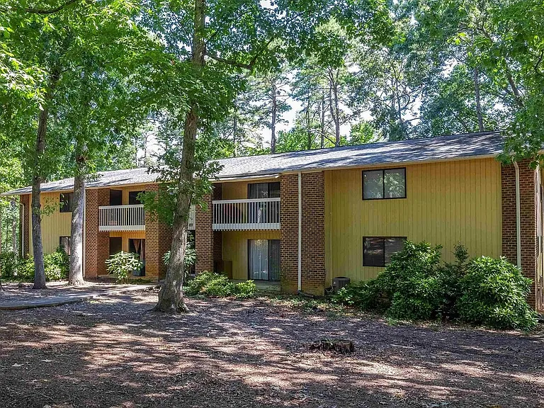 1208 Schaub Dr #C — Photo 17