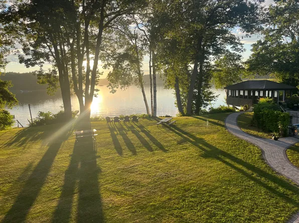 (undisclosed Address), Saco, ME 04072