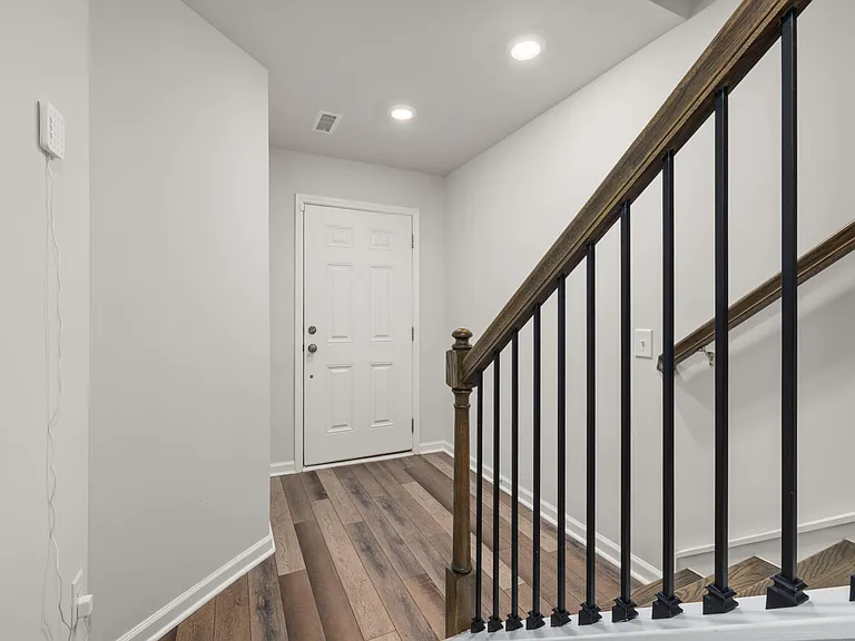 2524 Laurel Valley Way — Photo 5