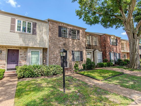 2nd image of 2031 Winrock Blvd #162