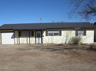 2216 W 19th St, Plainview, TX 79072