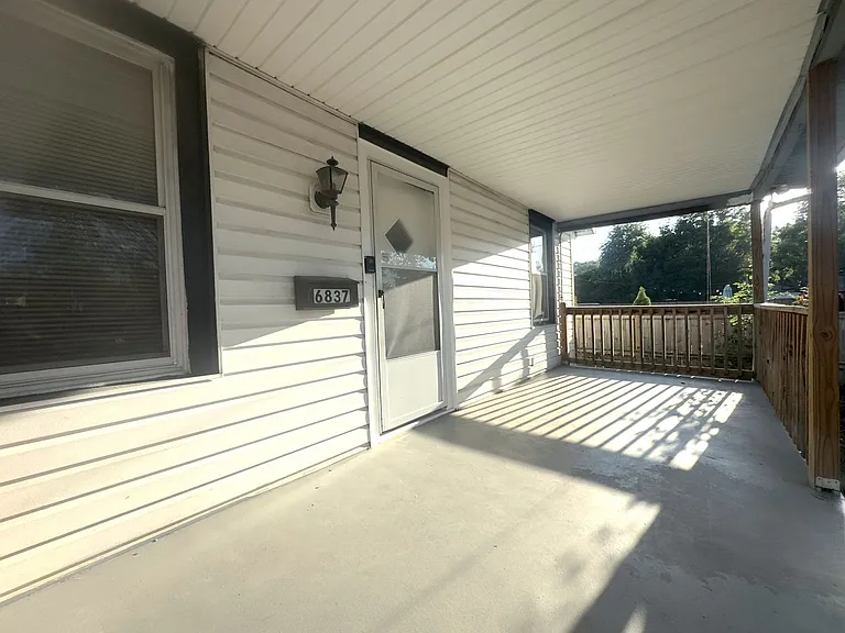 6837 Bradley Ave — Photo 3