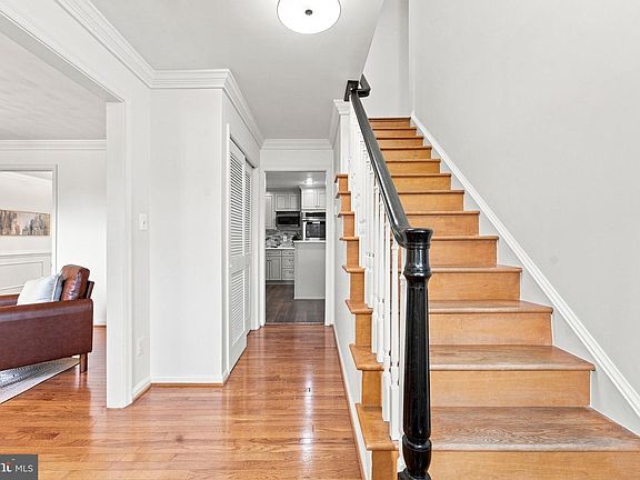 4th image of 4740 Angus Dr