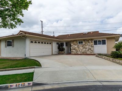 8262 Darsy Dr, Huntington Beach, CA, 92647