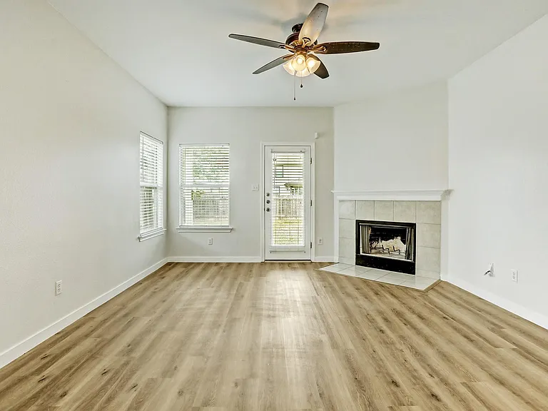 128 Almquist St — Photo 16